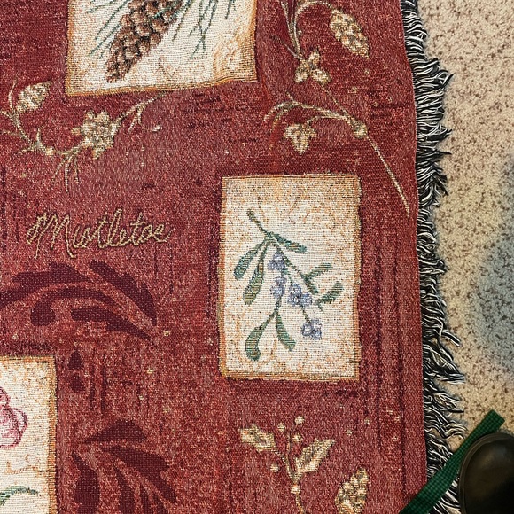 Vintage Christmas throw blanket Holiday Botanical metallic tapestry 50” by 60” - Picture 5 of 10